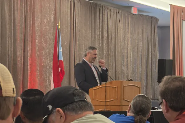 District 3 Vice President Richard Honeycutt